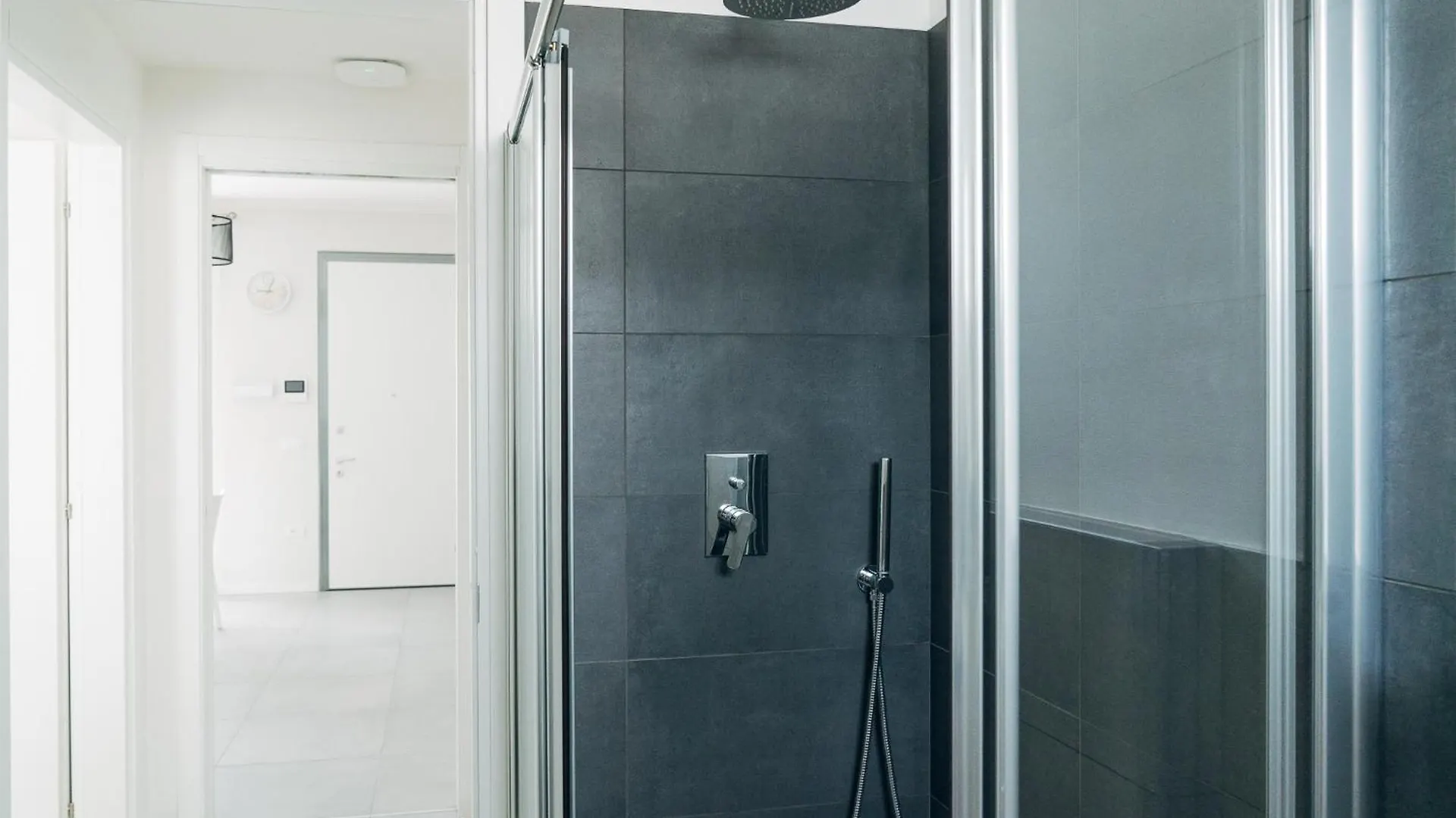 The Prince - Luxury Apartments With Pool Peschiera del Garda