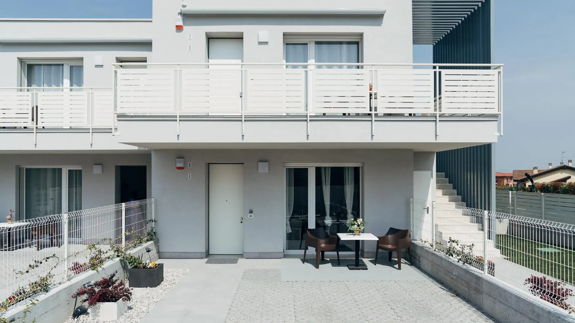 The Prince - Luxury Apartments With Pool Peschiera del Garda Italia